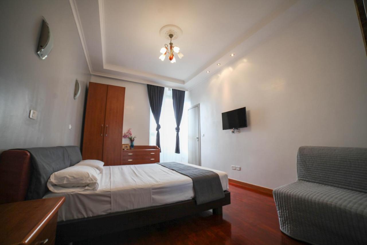 Kaydee Guesthouse Rome Exterior photo