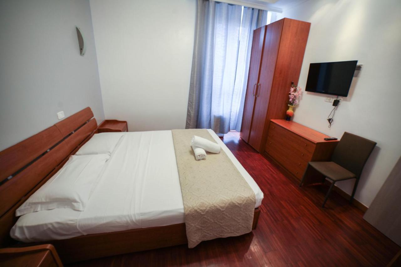 Kaydee Guesthouse Rome Exterior photo