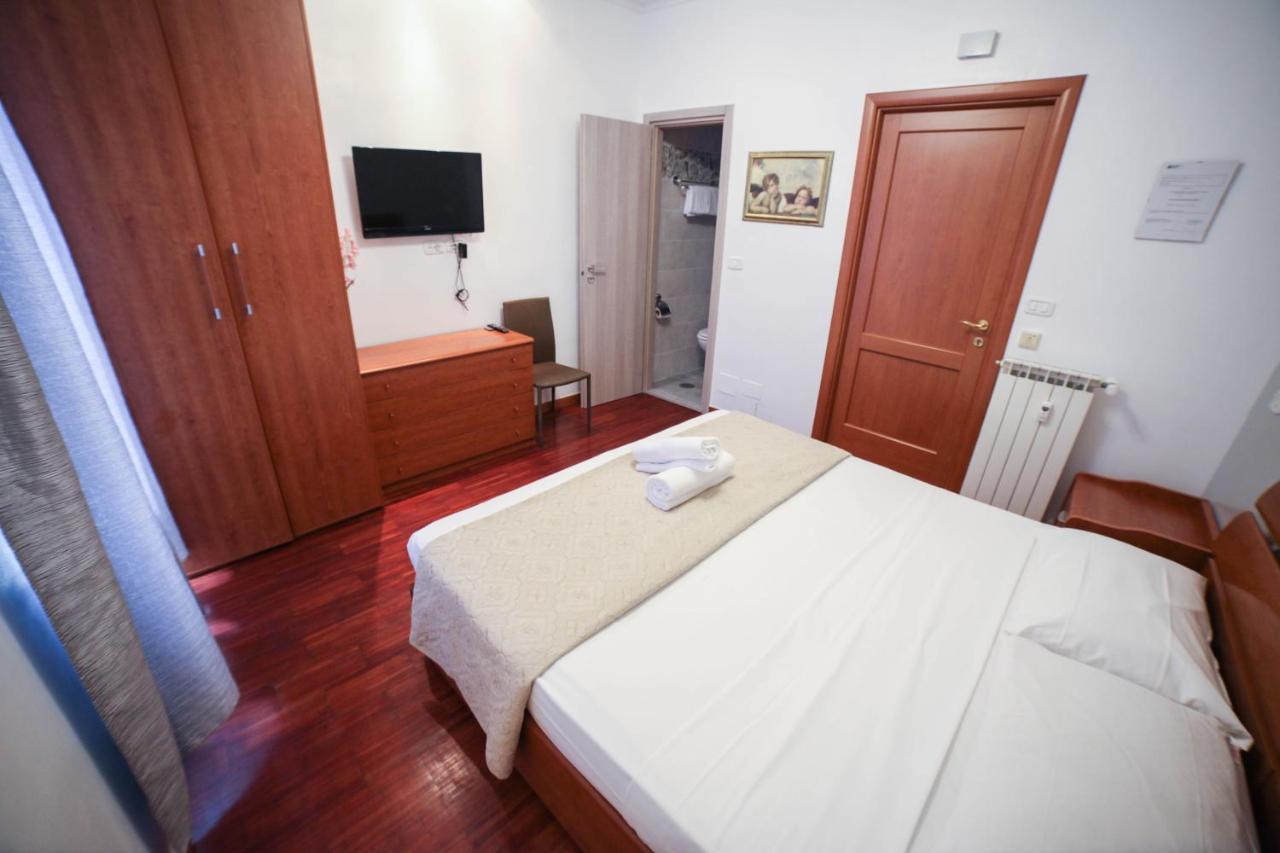 Kaydee Guesthouse Rome Exterior photo
