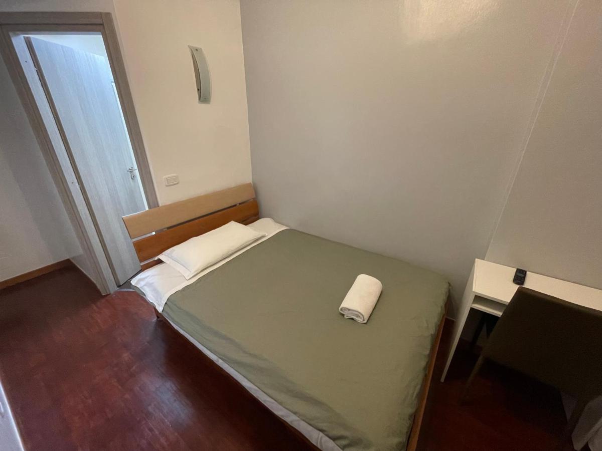Kaydee Guesthouse Rome Exterior photo